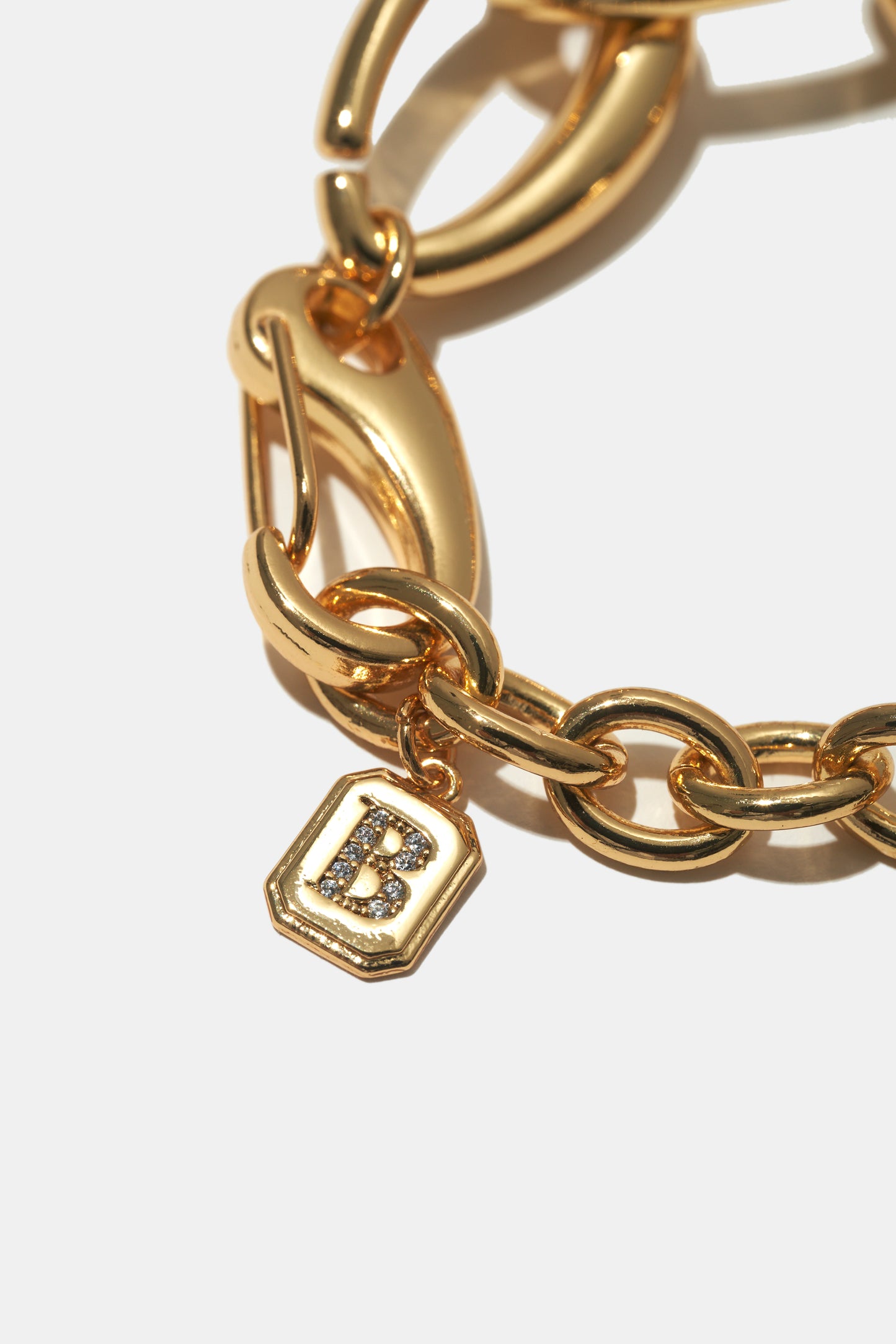 OVAL LINK CHAIN BRACELET