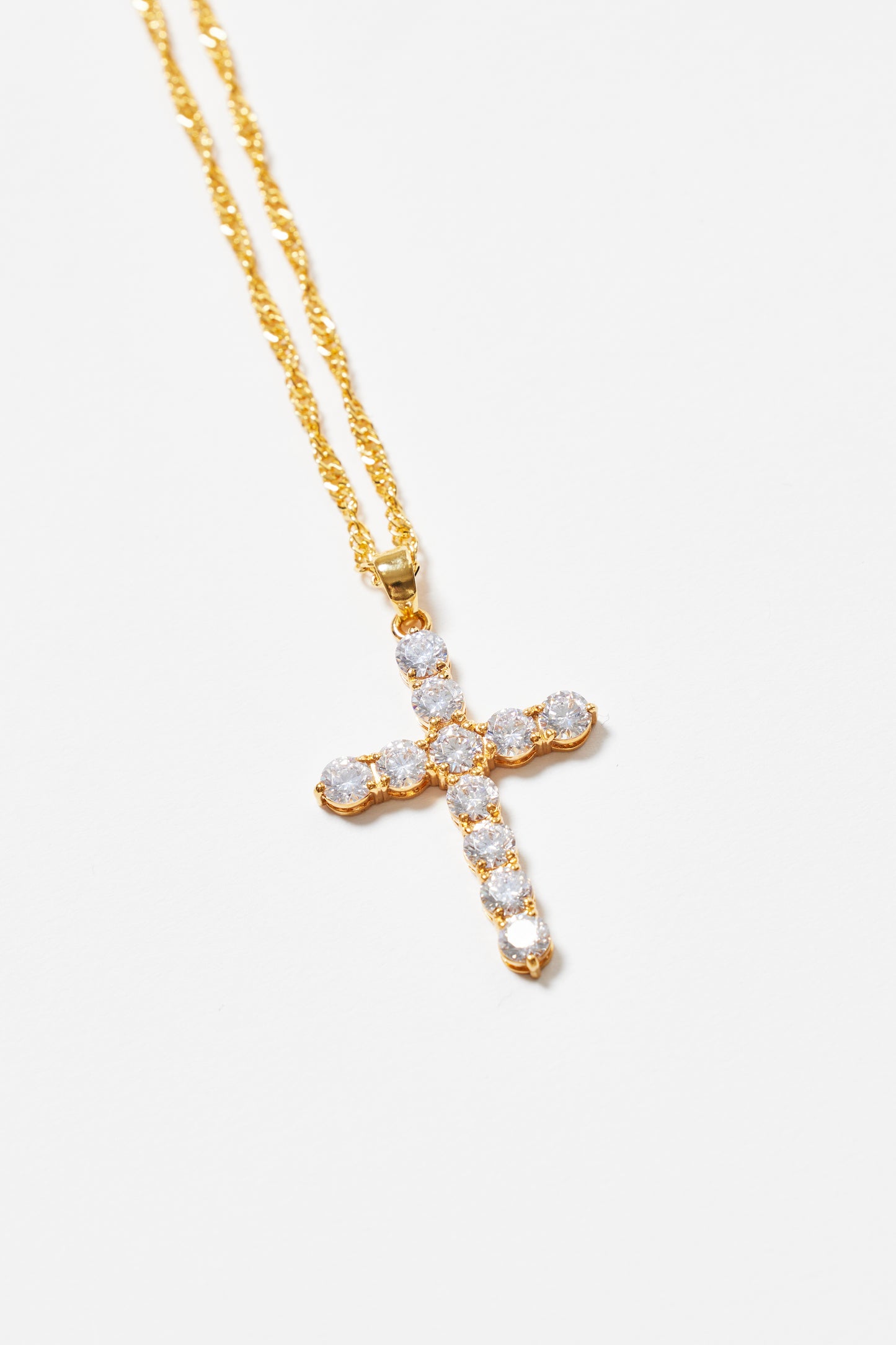 ICECRATS CROSS NECKLACE