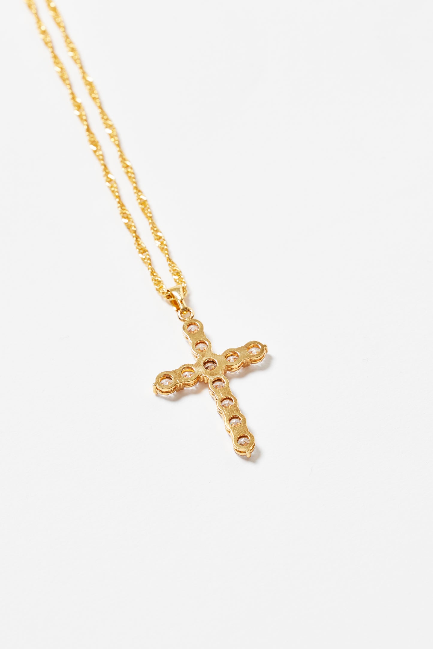 ICECRATS CROSS NECKLACE