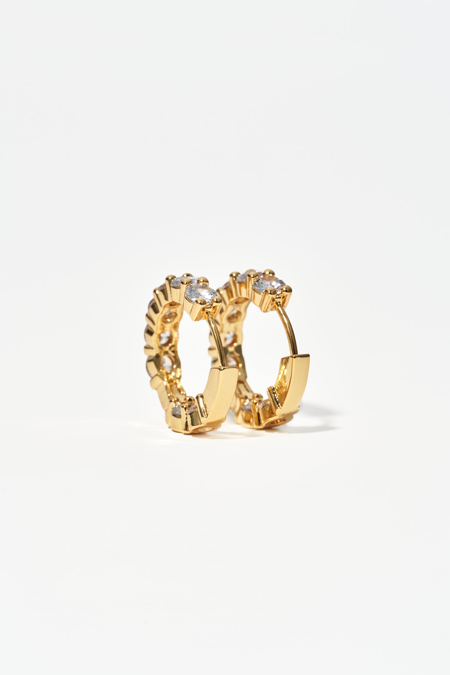 THE MINI CRYSTAL HOOPS